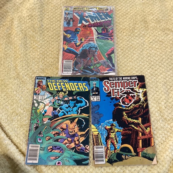 Marvel Other - VINTAGE 3 random Marvel Comic books (1980s)